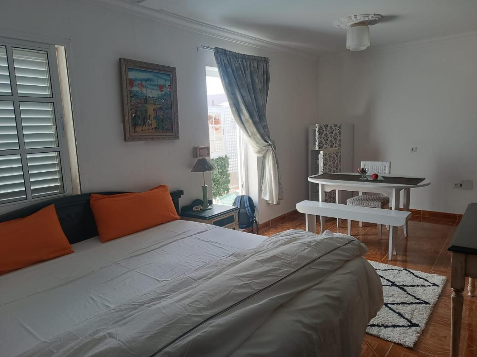 Solo Adultos, Las Tuneras Rooms La Oliva Exteriör bild