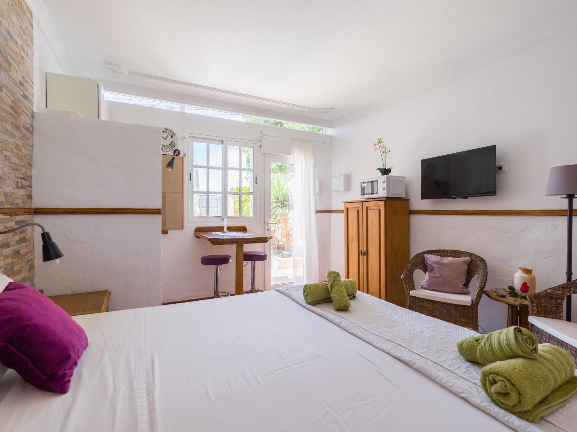 Solo Adultos, Las Tuneras Rooms La Oliva Exteriör bild