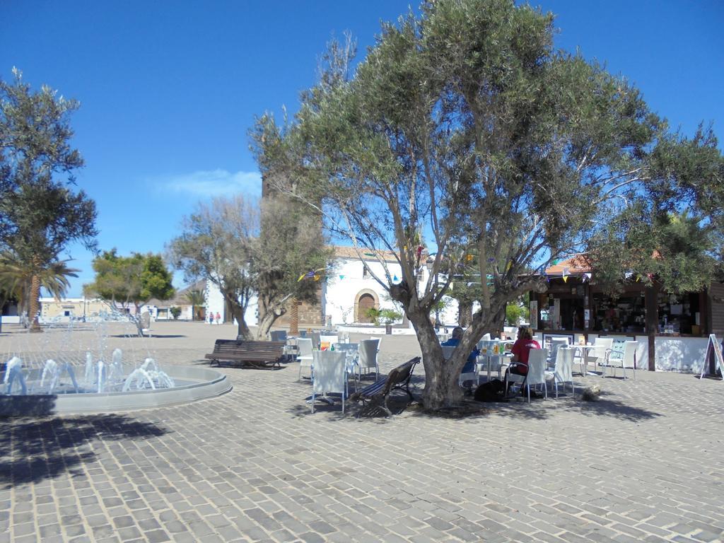 Solo Adultos, Las Tuneras Rooms La Oliva Exteriör bild